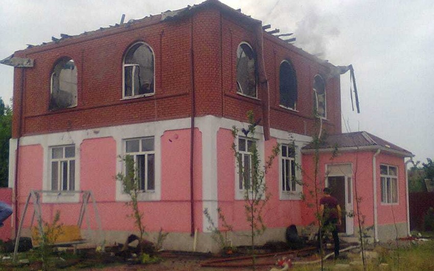 В Лянкяране сгорел двухэтажный дом
