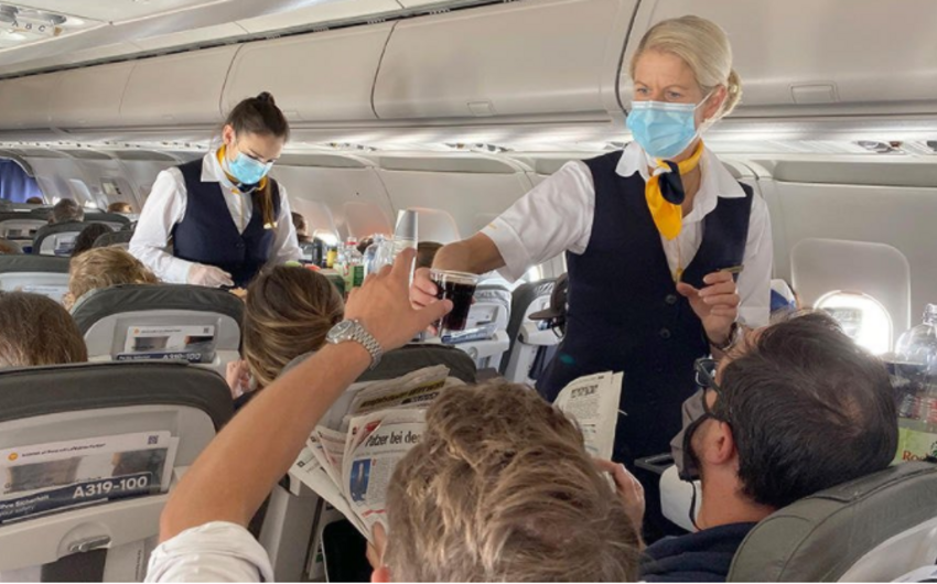 Специалисты оценили вероятность заразиться коронавирусом в самолете