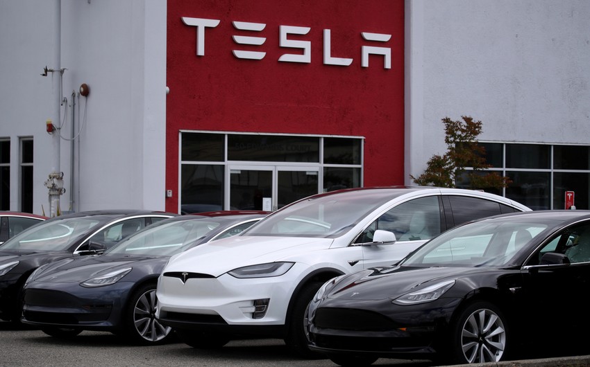 US investigates Tesla vehicles over unexpected braking reports