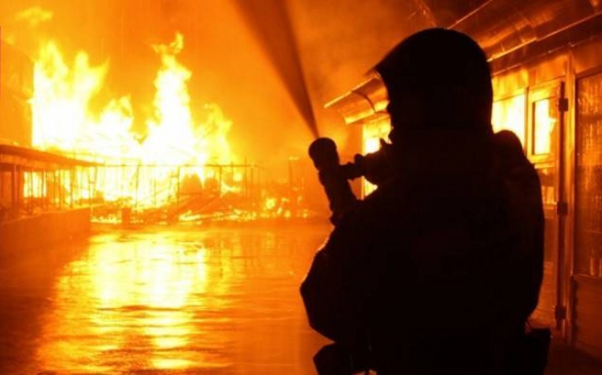 Five sustain smoke inhalation as fire erupts in a bank in Baku