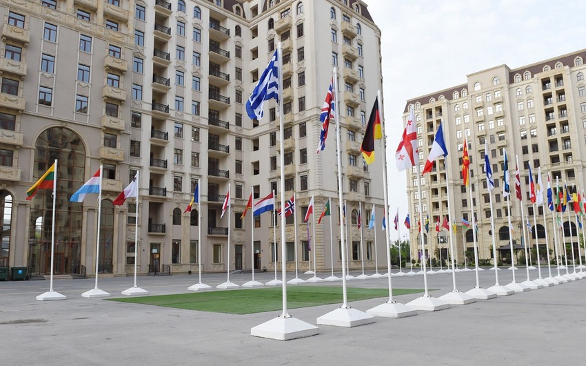 ​Обнародовано время церемонии поднятия флагов стран-участниц Баку-2015