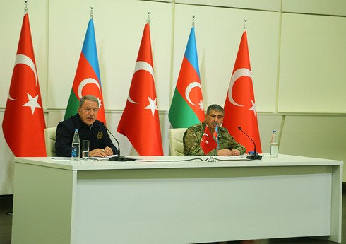 Закир Гасанов: Совместные учения с ВС Турции будут продолжены