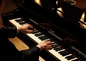 ​Baku to host concert of Polish pianist Jakub Dera