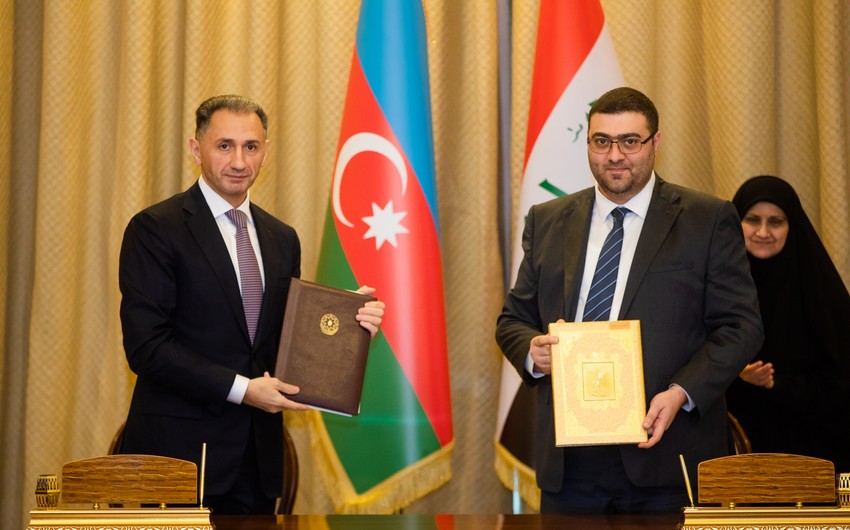 Азербайджан и Ирак подписали меморандум о взаимопонимании по FM-радиовещанию