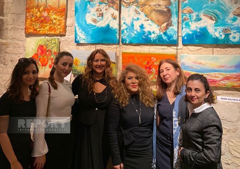 Азербайджан был представлен на выставке современного искусства в Париже