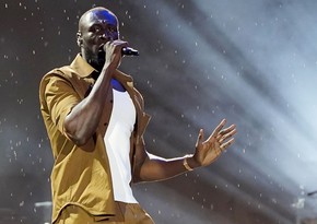 Stormzy given ban for using mobile phone while driving