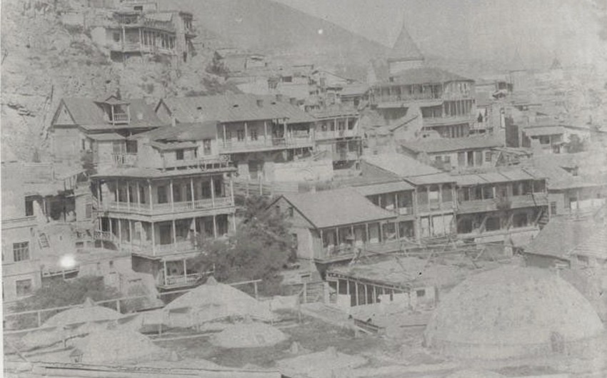 ​KİV: Tbilisidəki tarixi kükürd hamamlarının bağlanma təhlükəsi var