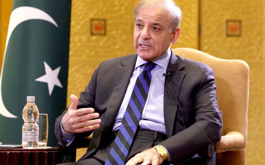 Премьер-министр Пакистана прибыл в Казахстан для участия в саммите ШОС