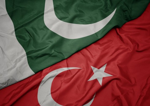 Турция и Пакистан проводят совместные военные учения