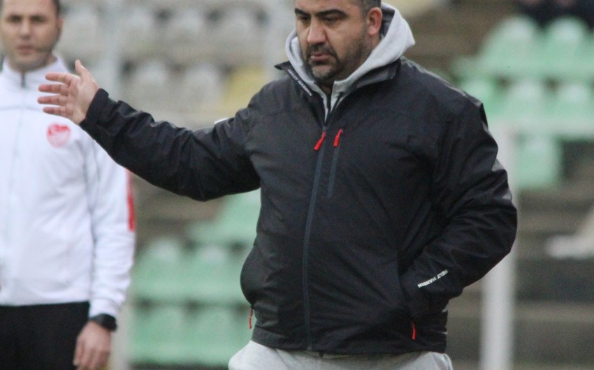 Турецкий клуб расстался с главным тренером через 18 дней