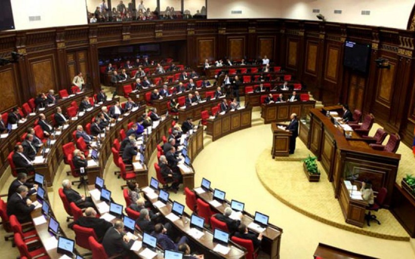Ermənistan parlamenti ölkənin Avrasiya İttifaqından çıxması haqqında qanun layihəsinə baxacaq
