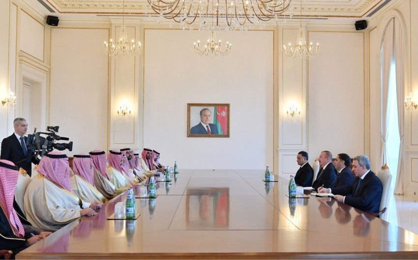 President Ilham Aliyev receives delegation led by Saudi Arabian interior minister