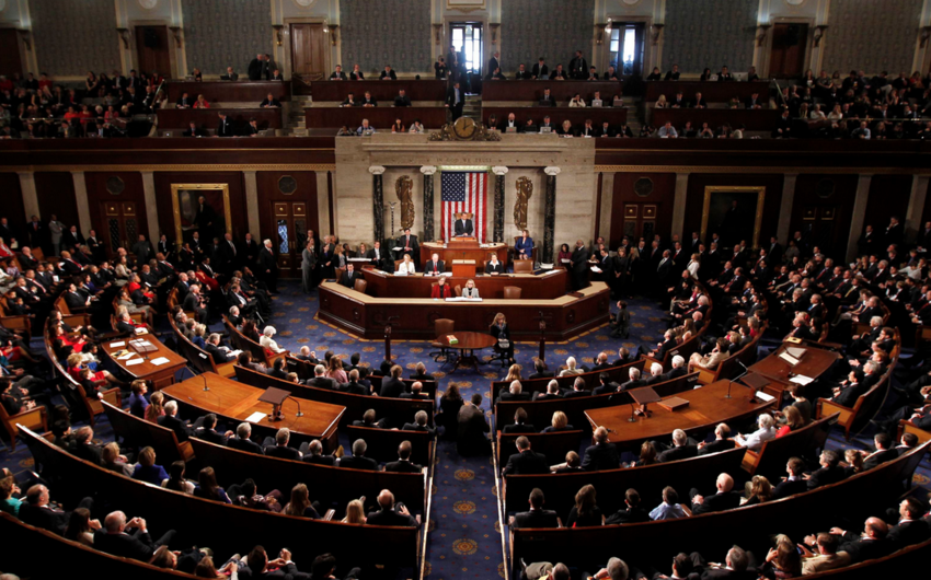 ABŞ Senatı Ukraynanı dəstəyi davam etdirməyi vəd verib