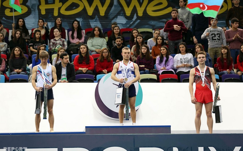 Азербайджанский тамблингист завоевал серебряную медаль на чемпионате мира в Баку - ФОТО