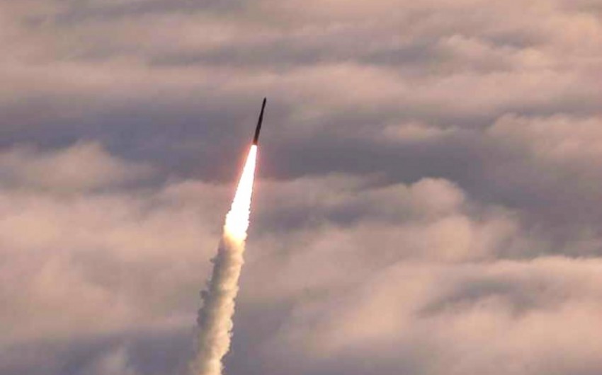 Şimali Koreya çərşənbə axşamı üç raket buraxılışı həyata keçirib - YENİLƏNİB