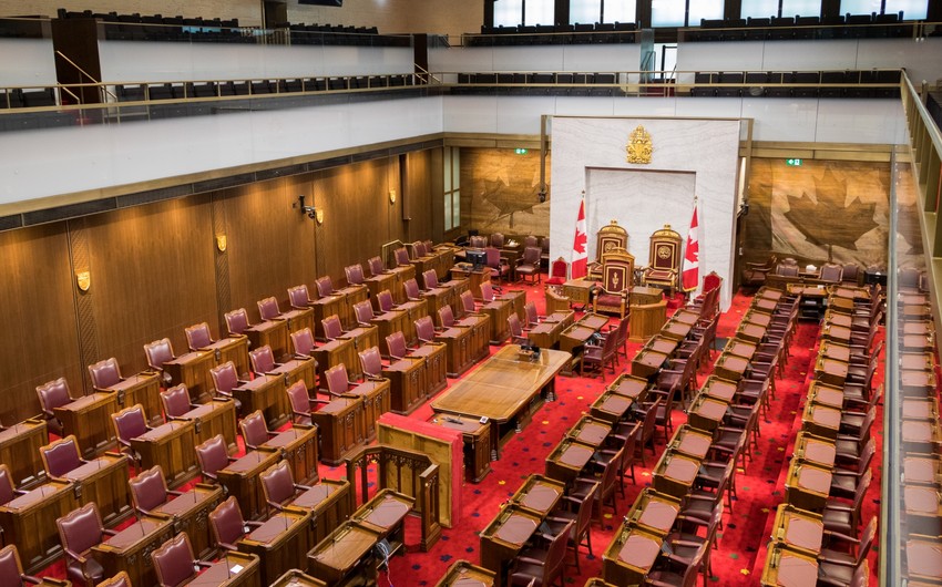 Kanada Senatı Sepahın terrorçular siyahısına daxil edilməsinə dair hökuməti razı salıb