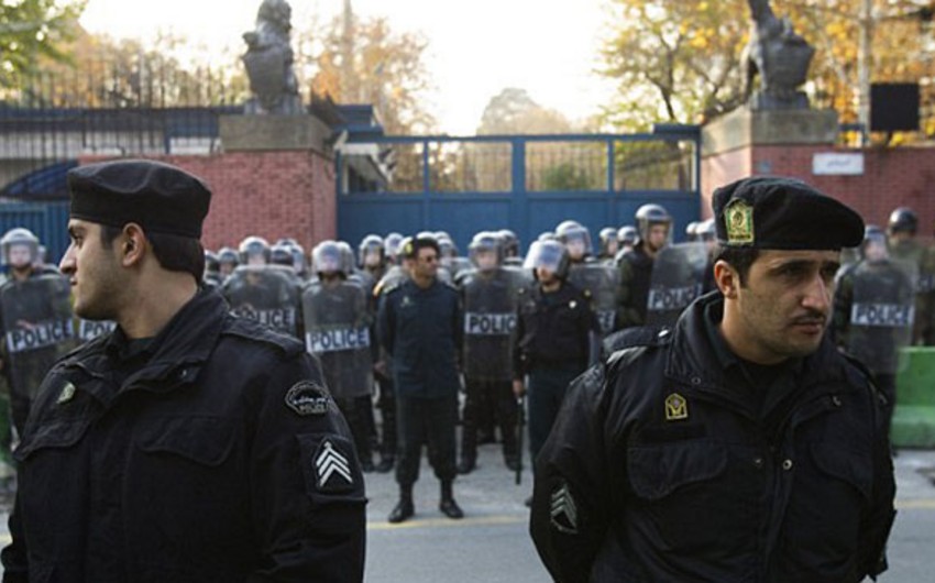 Четверо полицейских погибли в результате теракта в Иране