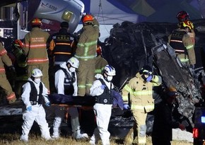 US investigators, Boeing officials join on-site probe of Jeju Air crash in Muan