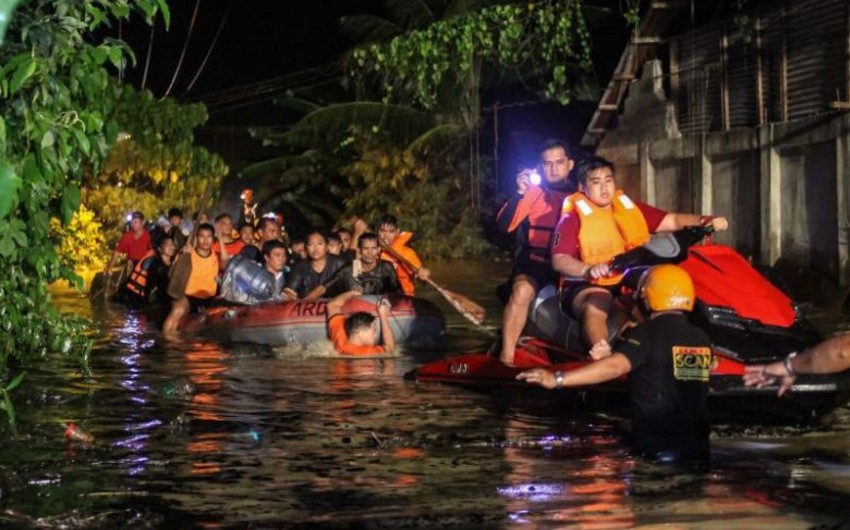 Filippində qasırğa zamanı ölənlərin sayı 240-a çatıb