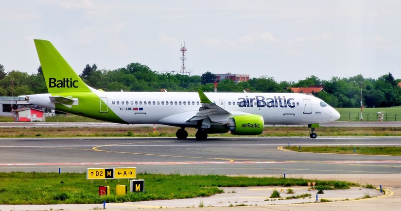 AirBaltic летом 2025 года отменит более 4 600 рейсов