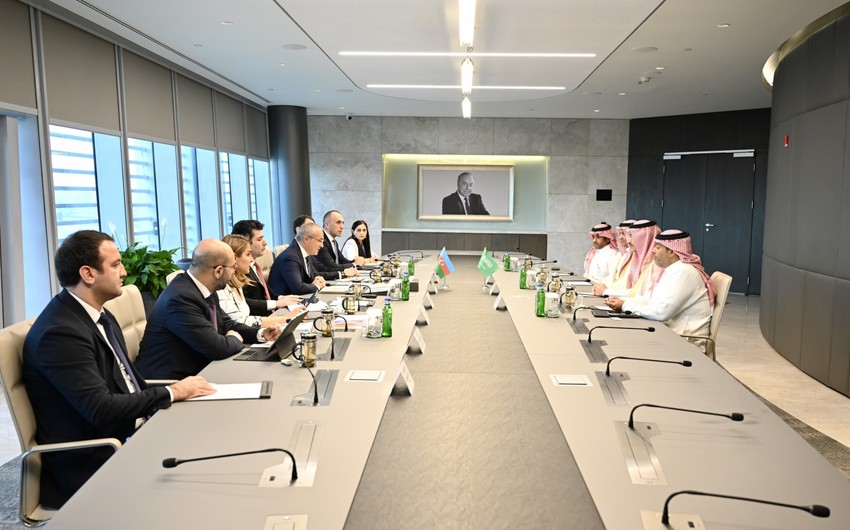 Azerbaijan eager to expand relations with Saudi Fund for Development 