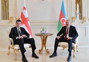 Ильхам Алиев позвонил премьер-министру Грузии