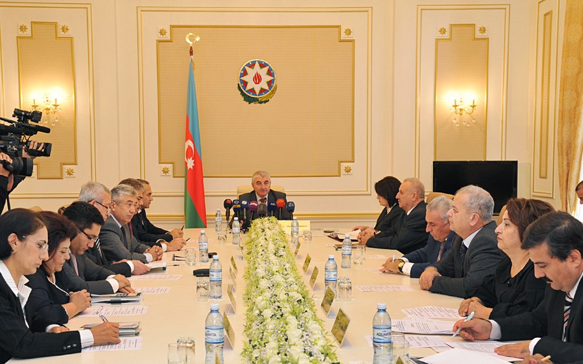 Повышены должностные оклады председателя и членов ЦИК Азербайджана - СПИСОК