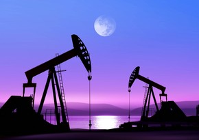 Azerbaijani oil price slightly declined