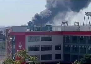 Fire erupts at shipyard in Istanbul