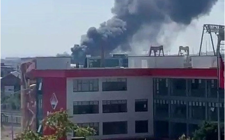 Fire erupts at shipyard in Istanbul