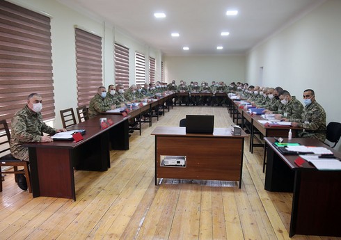 Заслушаны доклады о ходе учений Азербайджанской армии