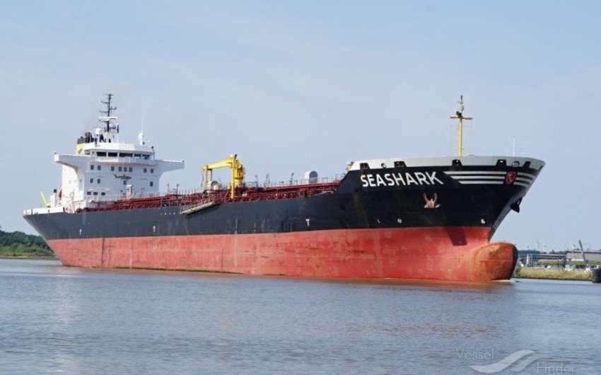 Моряков танкера Sea Shark с азербайджанцем на борту освободят в течение двух-трех дней