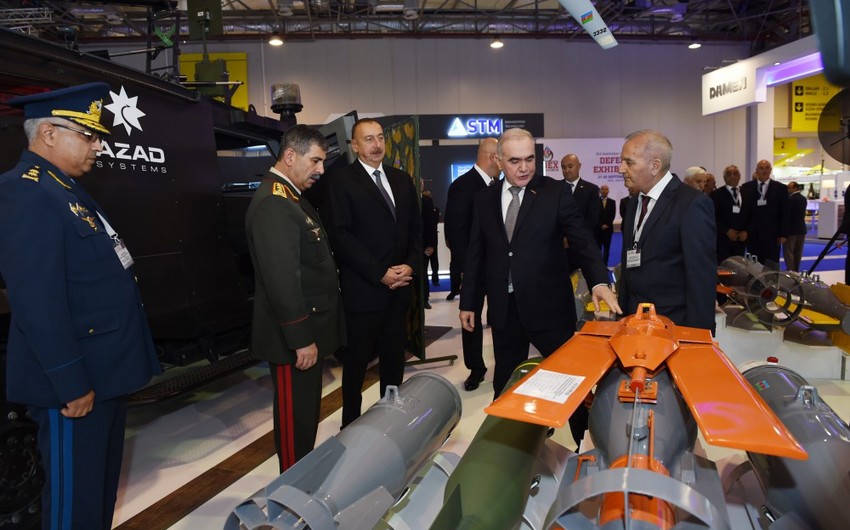 Президент Ильхам Алиев принял участие на выставке ADEX-2016