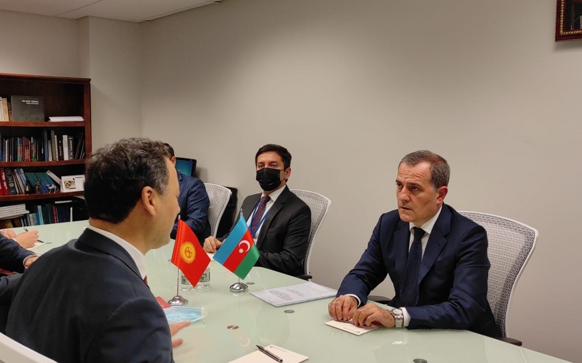 Azerbaijan, Kyrgyzstan mull cooperation 