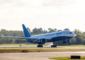 Silk Way West Airlinesın ilk Boeing 777F təyyarəsi Sietldən Bakıya uçub