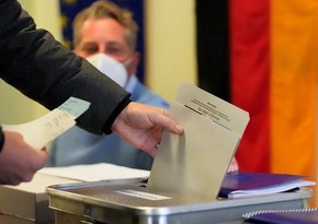 В столице Германии заканчиваются бюллетени на парламентских выборах