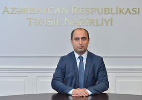 Təhsil Nazirliyinin Təhsilin inkişafı proqramları şöbəsinin müdiri Emin Əmrullayev Təhsil Nazirliyinin Təhsilin inkişafı proqramları şöbəsinin müdiri Emin Əmrullayev