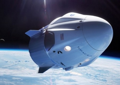 SpaceX отменила запуск ракеты за 30 секунд до старта