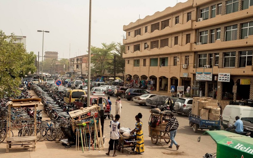 Около 100 человек погибли при нападении боевиков в Буркина-Фасо