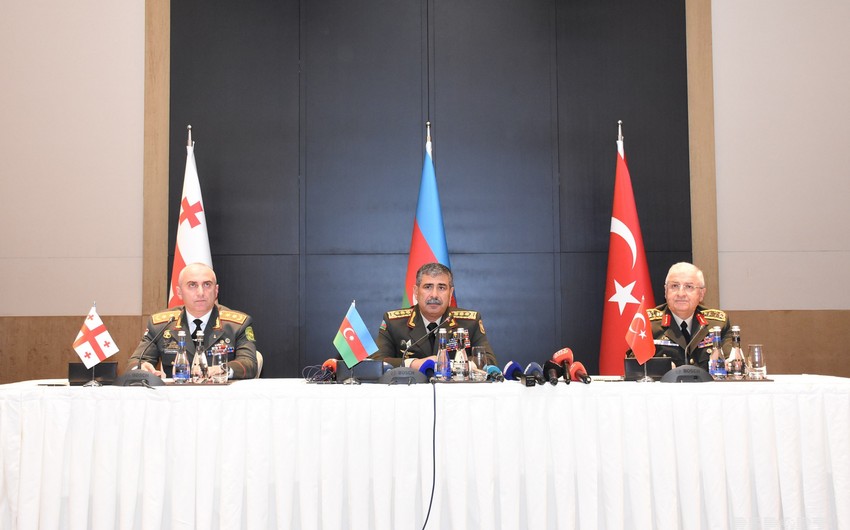 По итогам бакинской встречи военных руководителей Азербайджана, Турции и Грузии подписан протокол