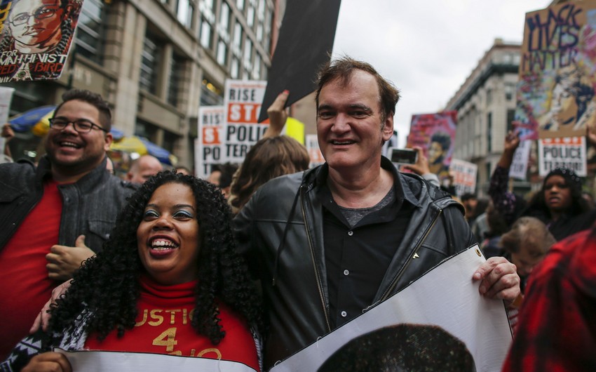 ​Quentin Tarantino marches in ‘police terror’ rally