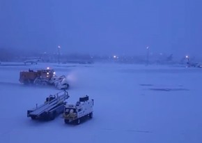 Сотни авиарейсов отменили на северо-востоке США из-за снежной бури