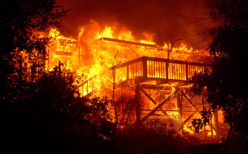 Kaliforniyada yanğınlar nəticəsində 100-dən çox adam itkin düşüb - VİDEO