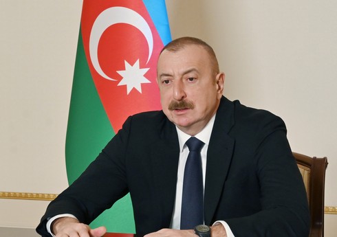 Президент: На территории Азербайджана не может быть официального статуса другого языка