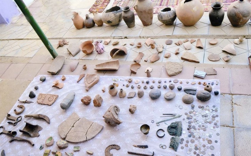 Archeological examples of tangible cultural heritage presented to museum
