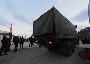 Protesters on Khankandi-Lachin road allow free movement of one more supply vehicle of peacekeepers