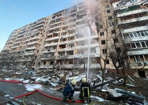 Госслужба ЧС: Два человека погибли после обстрела 16-этажного дома в Киеве