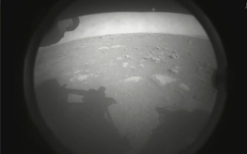 Marsın cənub qütbündə buz hərəkətinin mümkün izləri tapılıb