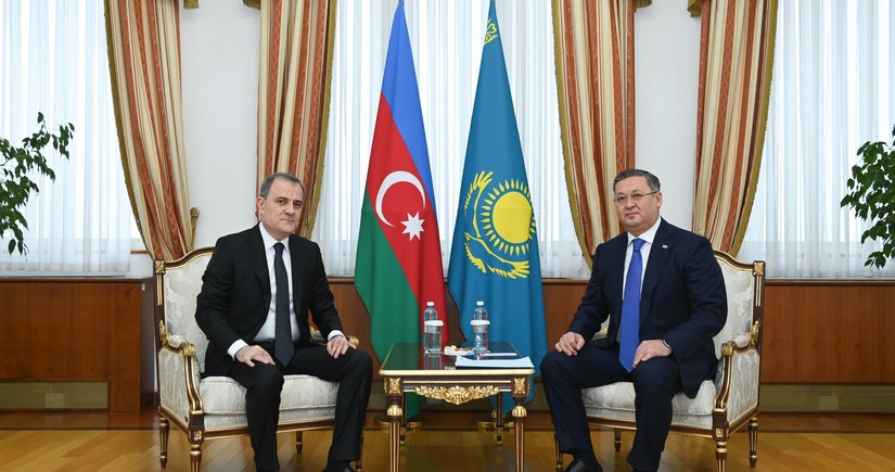 Azerbaijan's Foreign Minister meets with his Kazakh counterpart