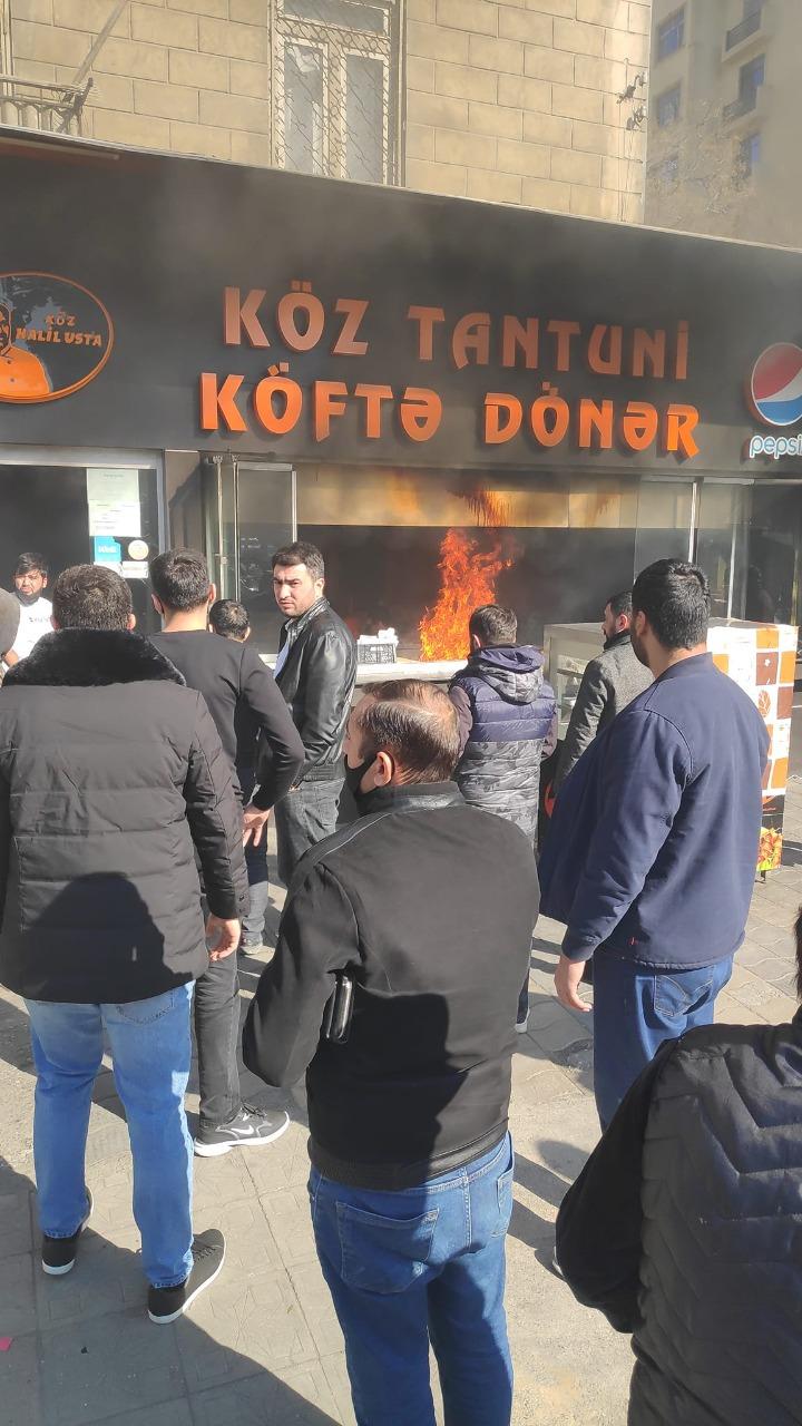 Bakıda dönərxanada YANĞIN - FOTO